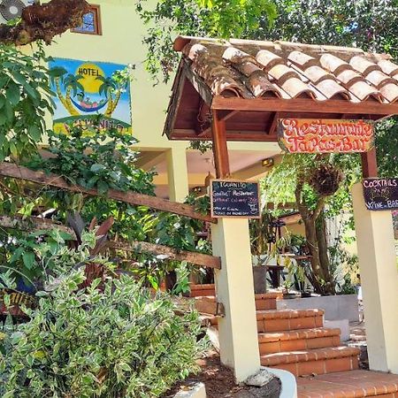 Hotel Iguanito Santa Catalina Exterior foto