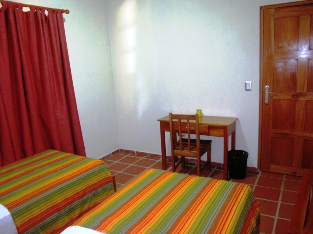 Hotel Iguanito Santa Catalina Zimmer foto