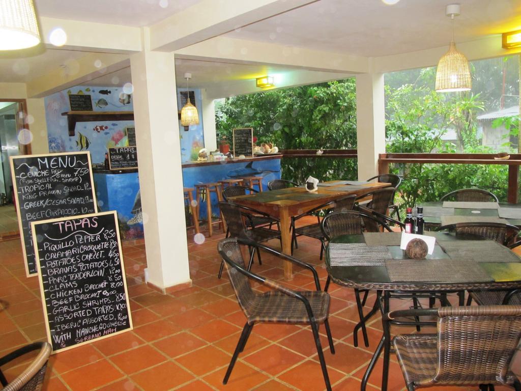 Hotel Iguanito Santa Catalina Exterior foto